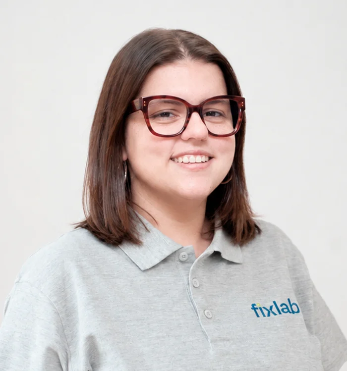 Mónica Rial, responsable de atención al cliente en Fixlab
