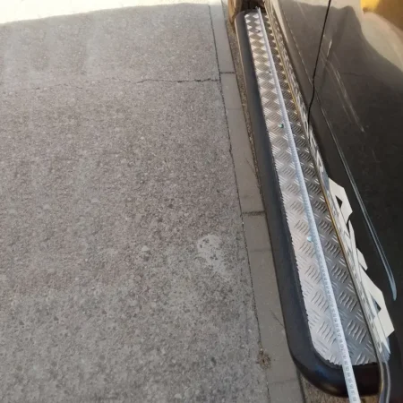 Imagen detalle de las estriberas instaladas