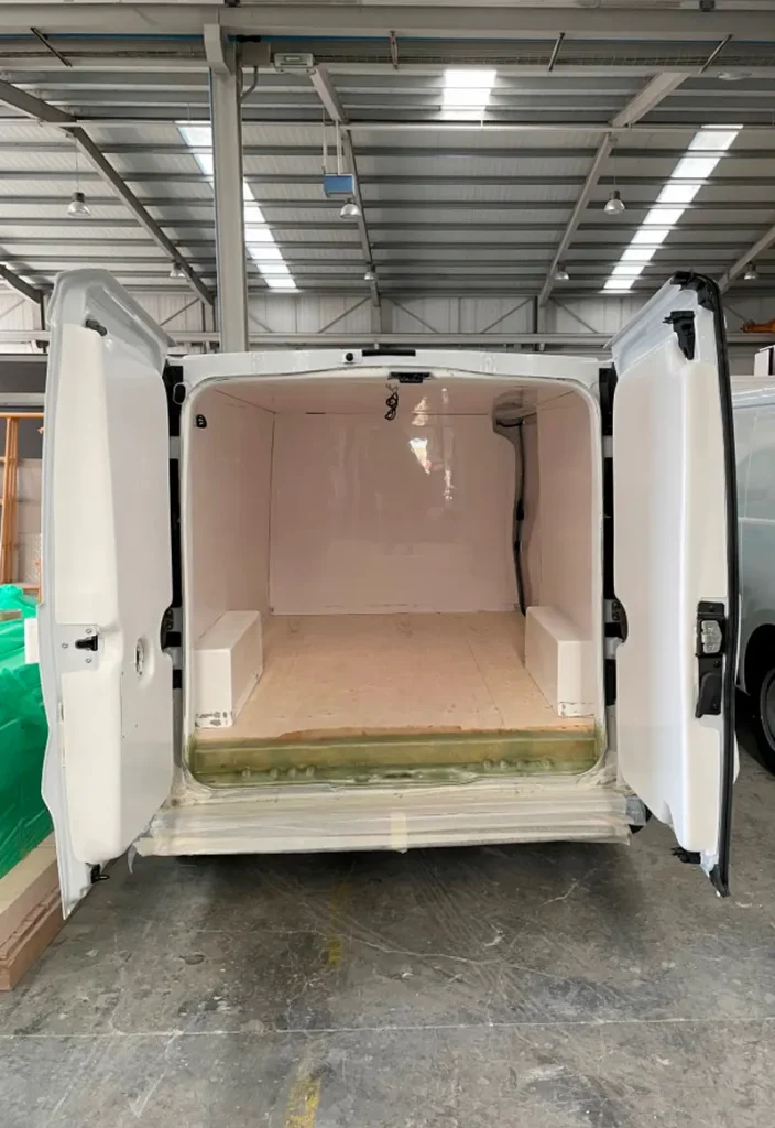 Interior general del equipo isotermo