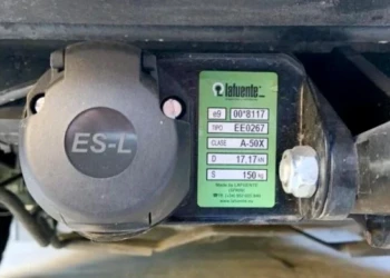 Placa identificativa del gancho Placa identificativa del gancho de remolque